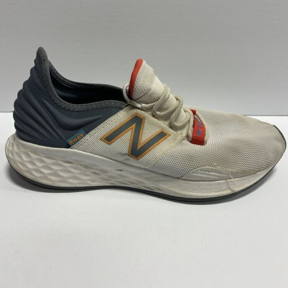 New Balance Men’s Fresh Foam Roav Running Shoes, Size 10.5 D